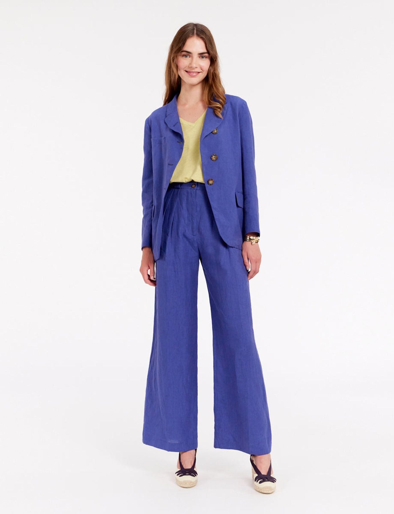Yohan jacket in blue linen
