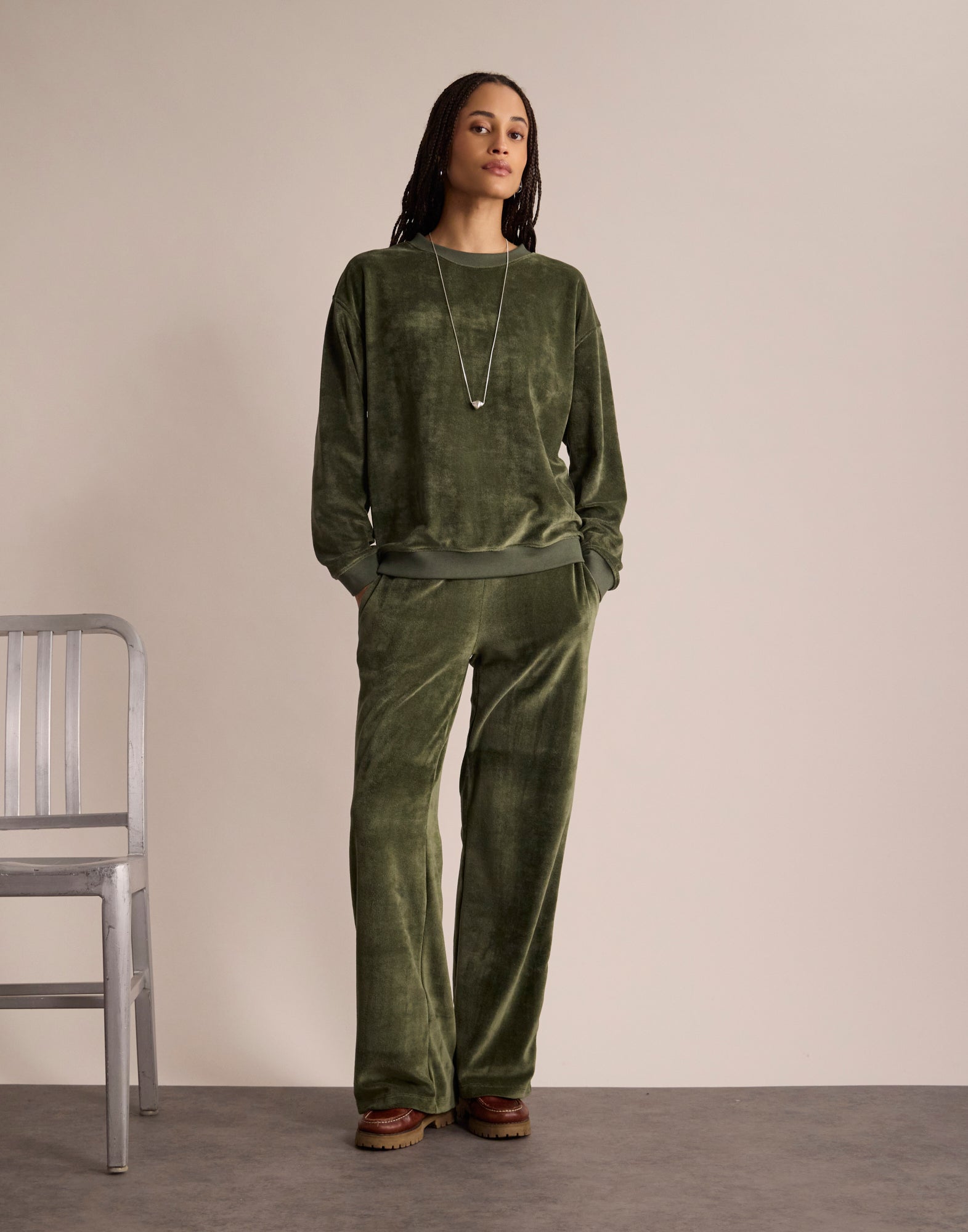 Pantalones Lindsay de color caqui