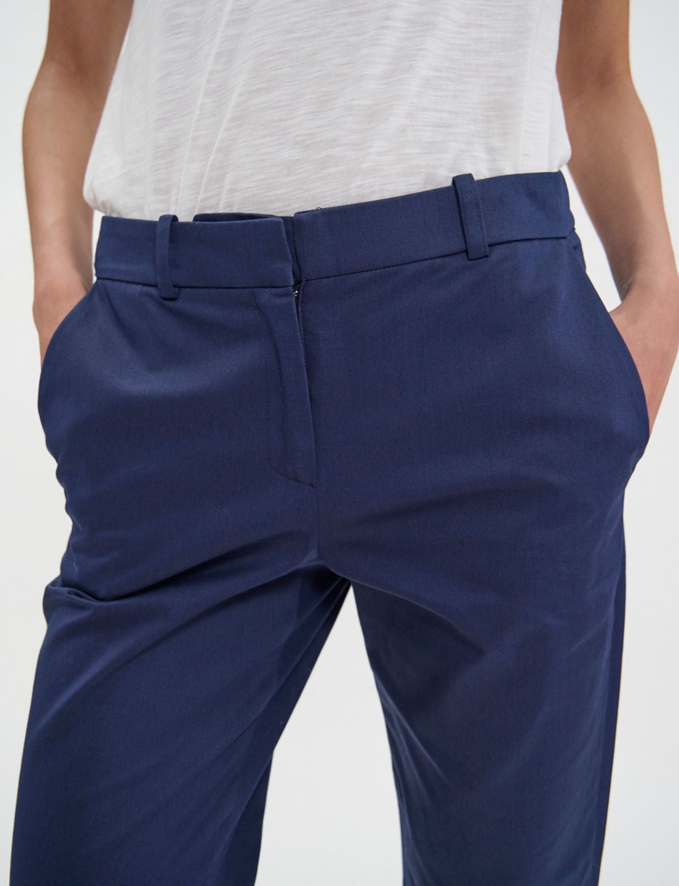 Hose Audrey in Marineblau