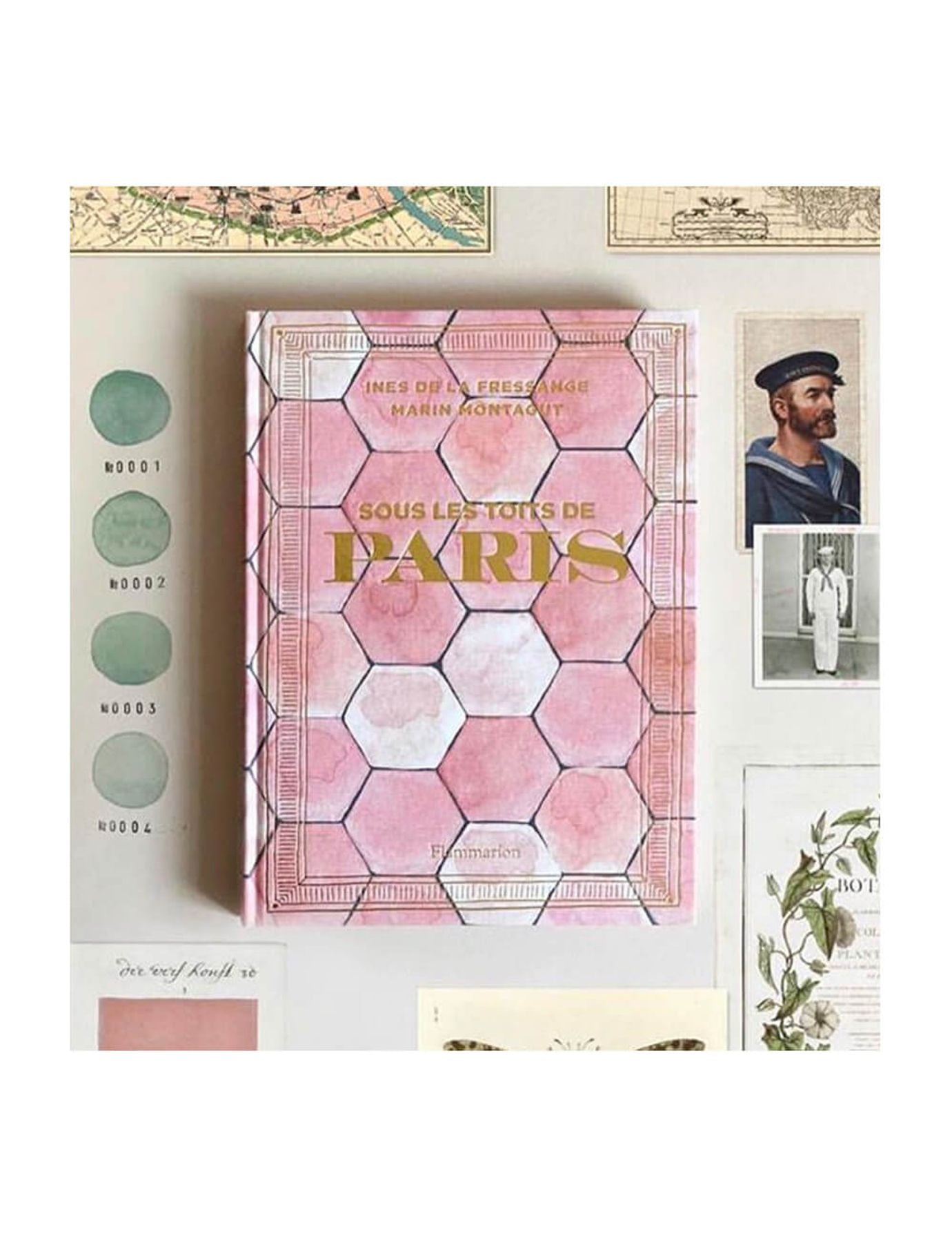 Libro "Sous les Toits de Paris" en francés