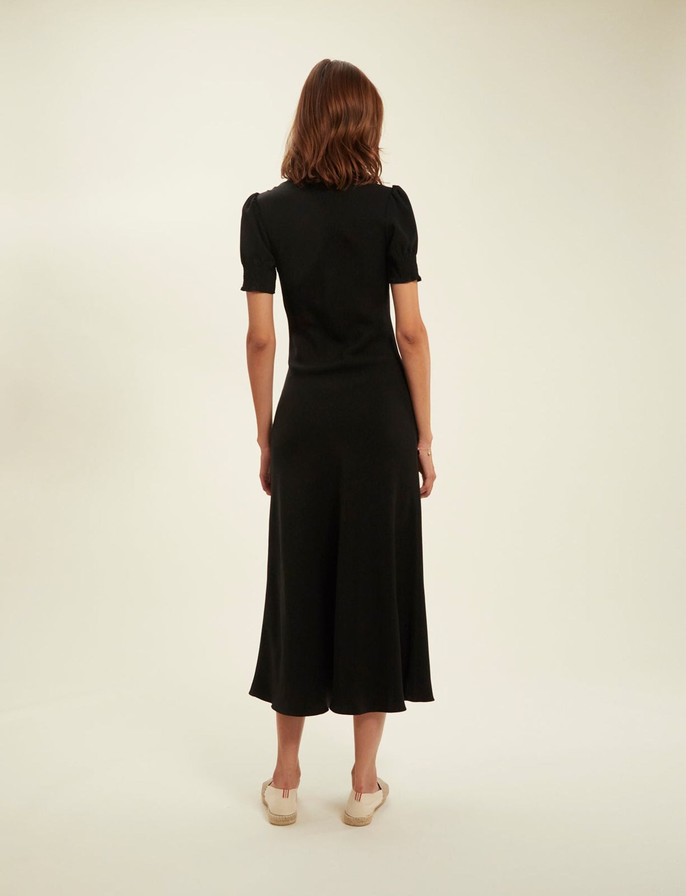 Vestido cereza negro