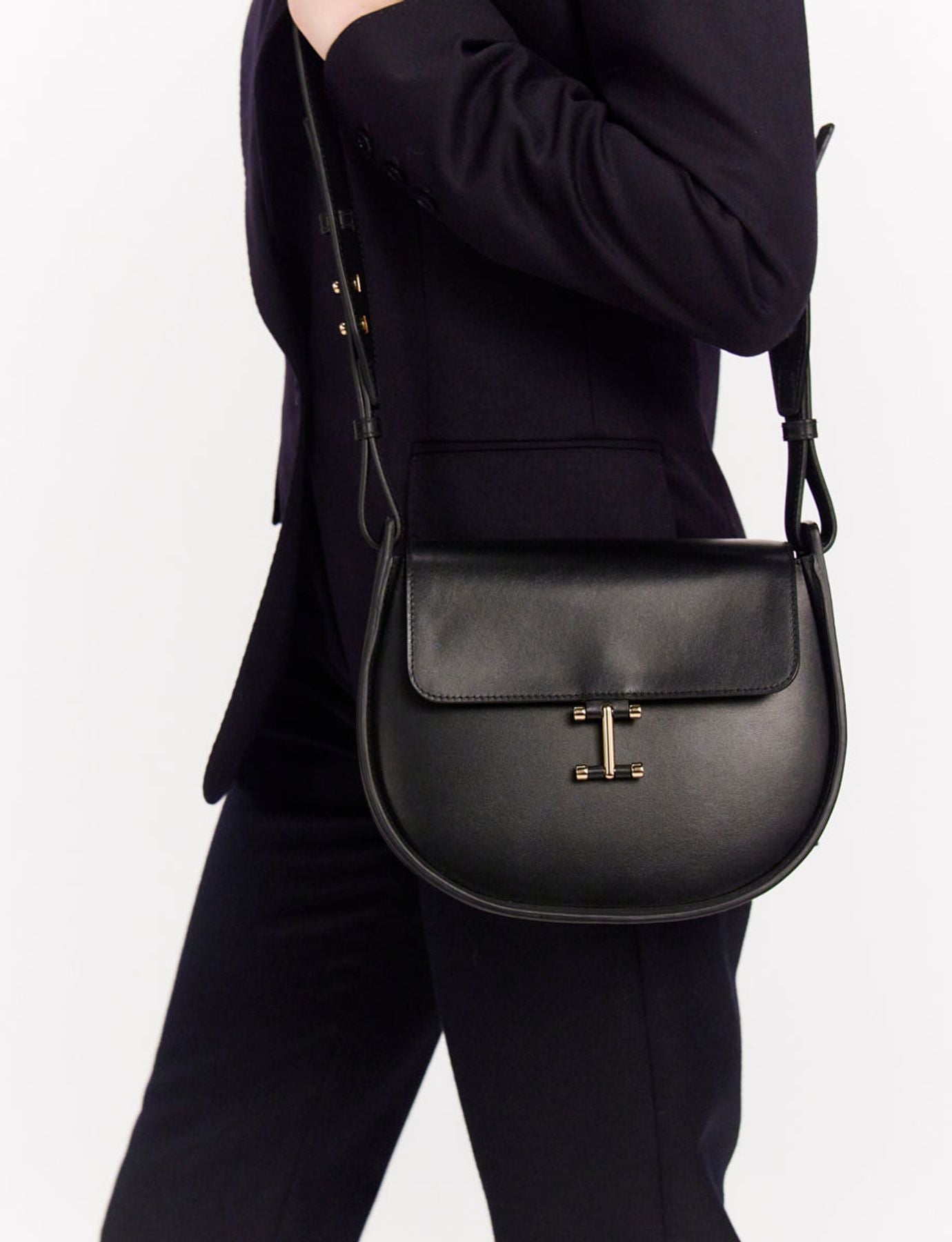Senda Tasche Leder schwarz